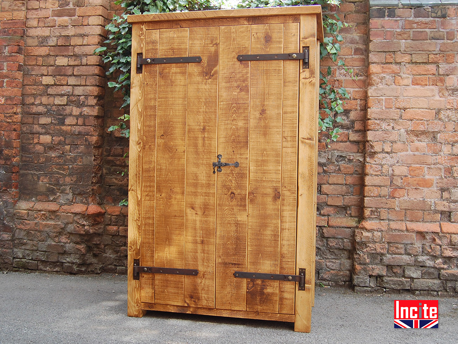 Pine store double wardrobe